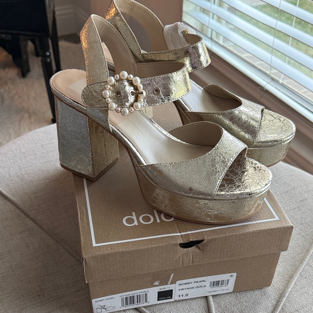 Dolce Vita Metallic Gold Pearl-Embellished Platform Sandals